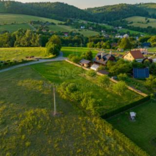 Prodej stavební parcely 2002 m² Oznice