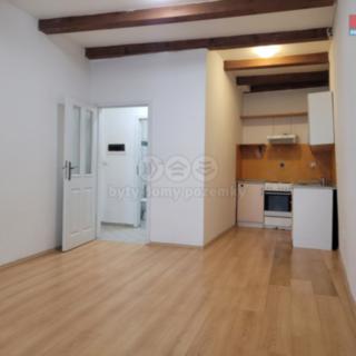 Pronájem bytu 1+kk, garsoniery 35 m² Kolín