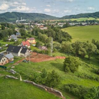 Prodej stavební parcely 1 410 m² Trutnov Voletiny