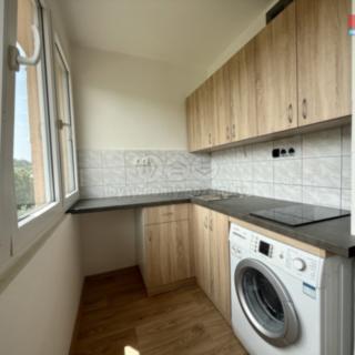 Pronájem bytu 1+kk a garsoniéry 27 m² Náchod, Pražská