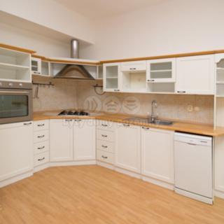 Pronájem bytu 2+kk 67 m² Opava Město, Popská