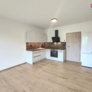 Pronájem bytu 1+kk, garsoniery 35 m² Slaný
