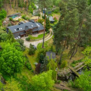 Prodej rodinného domu 301 m² Horní Loučky