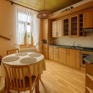 Prodej bytu 3+1 117 m² Louny, Poděbradova