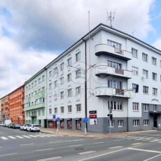 Prodej bytu 3+kk 89 m² Hradec Králové