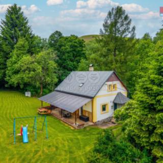 Prodej hotelu a penzionu 140 m² Lampertice