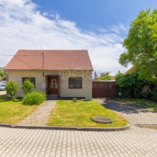 Prodej rodinného domu 165 m² Šumice