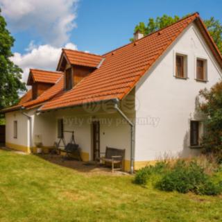 Prodej rodinného domu 175 m² Břežany