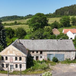 Prodej rodinného domu 593 m² Verušičky Budov