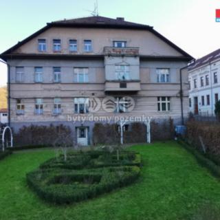 Pronájem bytu 2+kk 73 m² Zákolany