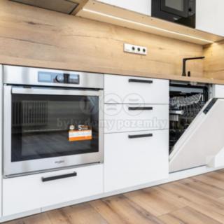Prodej bytu 3+1 64 m² Ostrava Poruba, Podroužkova
