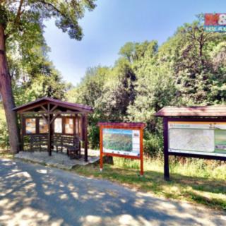 Prodej stavební parcely 3377 m² Podhradí