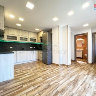 Prodej rodinného domu 120 m² Karlovy Vary Stará Role, Horní