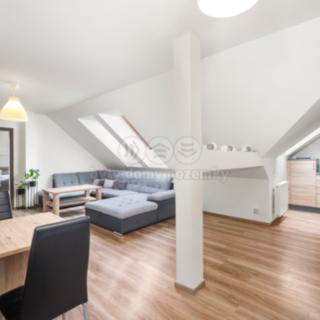 Prodej bytu 3+kk 87 m² Hýskov