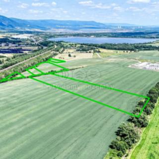 Prodej komerčního pozemku 53459 m² Jirkov