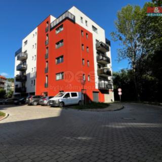 Pronájem bytu 2+kk 65 m² Plzeň