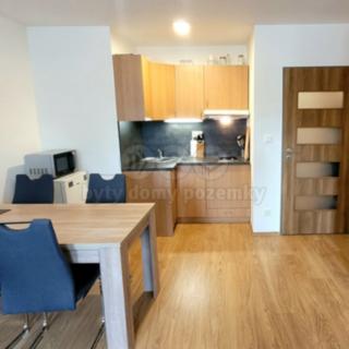 Pronájem bytu 1+kk, garsoniery 32 m² Jablonec nad Nisou