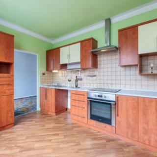 Prodej bytu 4+1 96 m² Planá, Bohušova