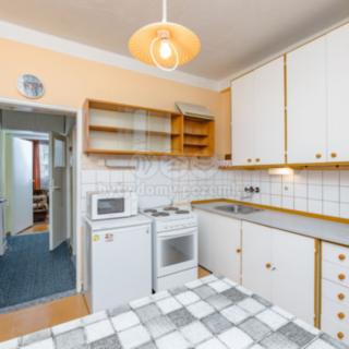 Prodej bytu 2+1 57 m² Náchod, Komenského