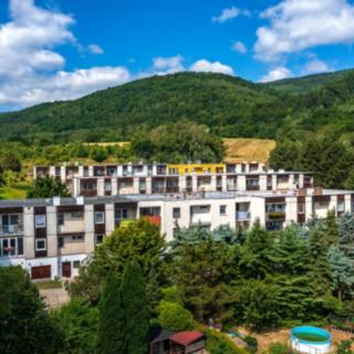 Prodej bytu 3+1 73 m² Chlumec, Skřivánčí