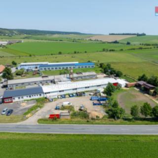 Prodej komerčního pozemku 1 429 m² Kovalovice