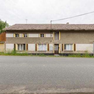 Prodej rodinného domu 305 m² Suchonice