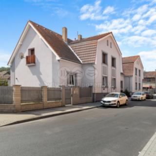 Pronájem bytu 1+kk, garsoniery 27 m² Kladno