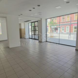 Pronájem obchodu 121 m² Kladno, Komenského
