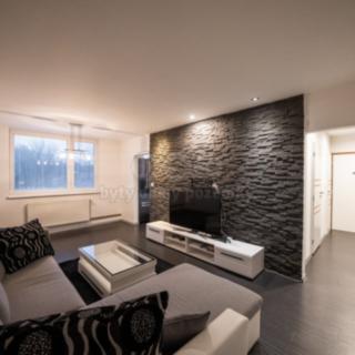 Pronájem bytu 3+kk 74 m² Břežany