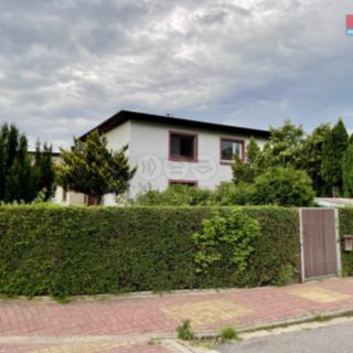 Prodej rodinného domu 85 m² Rybitví, Čapkova
