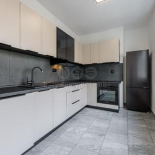 Prodej bytu 3+1 74 m² Habartov