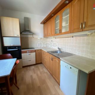 Pronájem bytu 3+1 70 m² Litovel, Gemerská