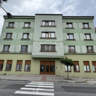 Pronájem bytu 1+kk a garsoniéry 30 m² Hranice I-Město, Tř. 1. máje