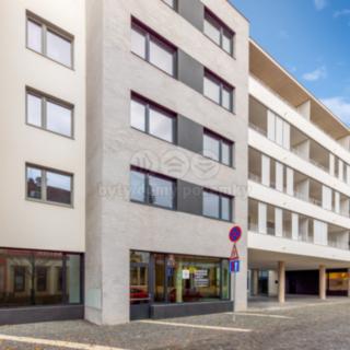 Pronájem bytu 2+kk 57 m² Pardubice Zelené Předměstí, Smilova