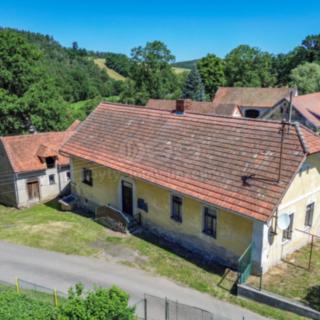 Prodej rodinného domu 105 m² Petrovice Mezihoří