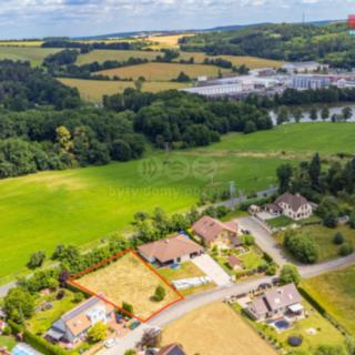 Prodej stavební parcely 1002 m² Velké Popovice