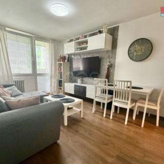Pronájem bytu 2+kk 40 m² Kladno