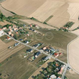 Prodej stavební parcely 855 m² Zakřany