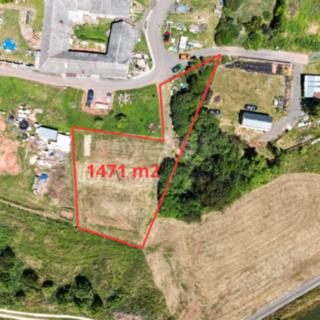 Prodej stavební parcely 1 471 m² Malíkov