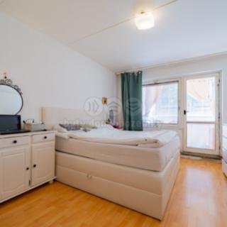 Prodej bytu 3+1 76 m² Loket