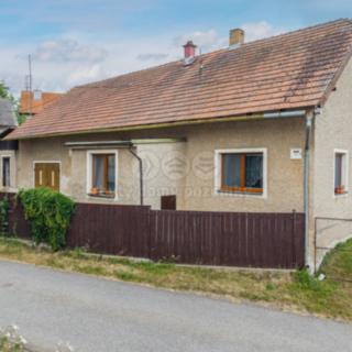 Prodej rodinného domu 173 m² Bzová