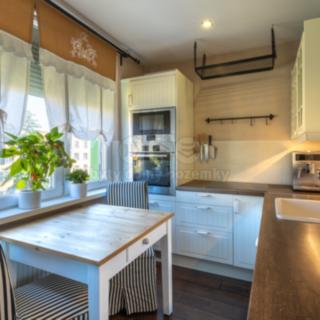 Prodej bytu 4+1 73 m² Postoloprty, Třebízského náměstí