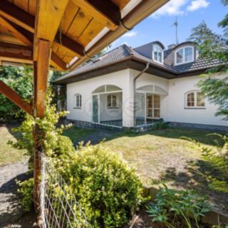 Prodej rodinného domu 140 m² Hradec Králové, Mužíkova