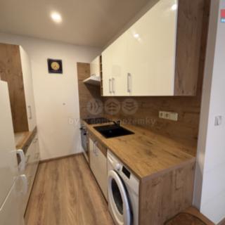 Pronájem bytu 2+kk 45 m² Králův Dvůr
