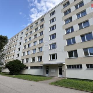 Prodej bytu 3+1 63 m² Pardubice Polabiny, Bělehradská