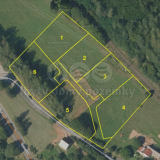 Prodej stavební parcely 2 372 m² Trutnov