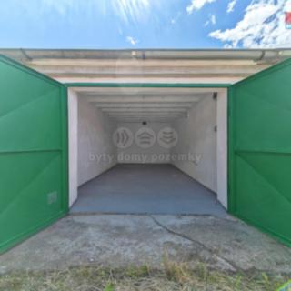 Prodej garáže 18 m² Hradec Králové Slezské Předměstí