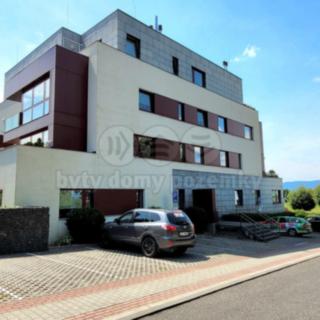Pronájem bytu 2+kk 72 m² Liberec XIV-Ruprechtice, U Koupaliště