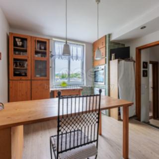 Prodej bytu 1+kk a garsoniéry 105 m² Karlovy Vary, Fričova