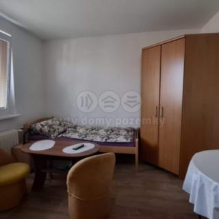 Prodej bytu 1+1 22 m² Rožnov pod Radhoštěm, 1. máje